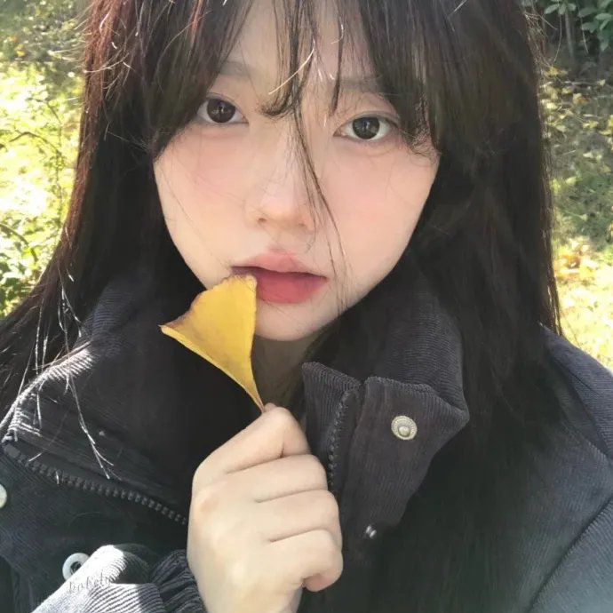 我和他都是新郎。